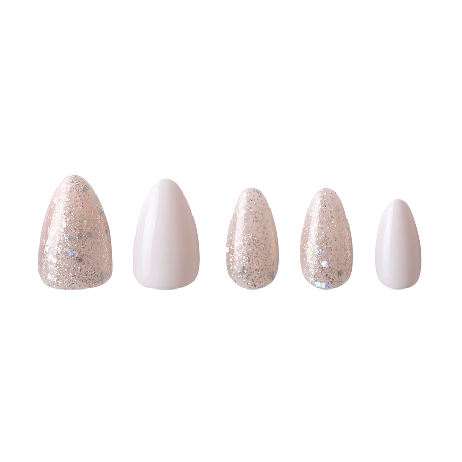 Unboxed Sparkling Dreams Press-on Nails