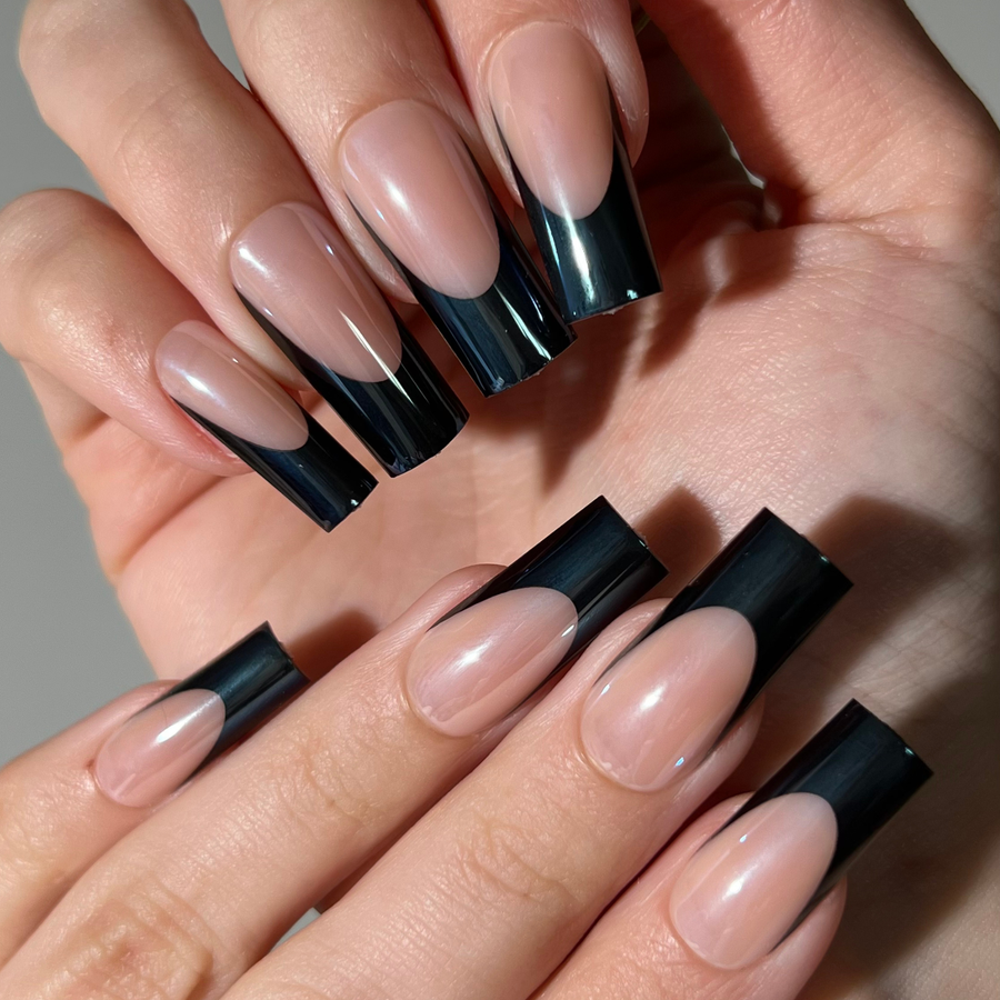 Noir Chrome Square Press-On Nails