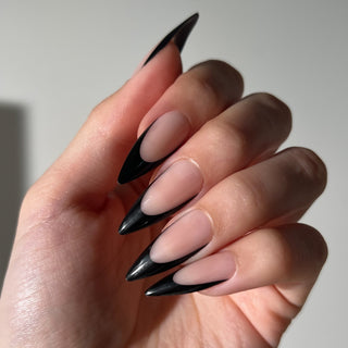 Black Stiletto