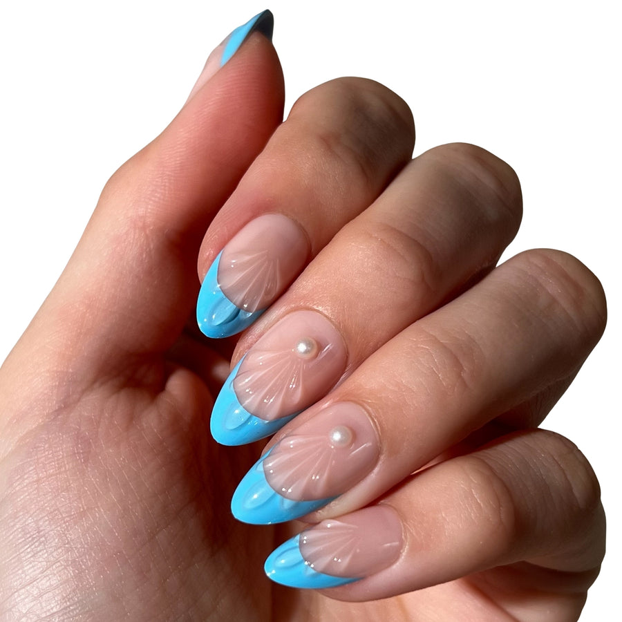 Glittering Mermaid Short Almond Press-On Nails - PaintLab