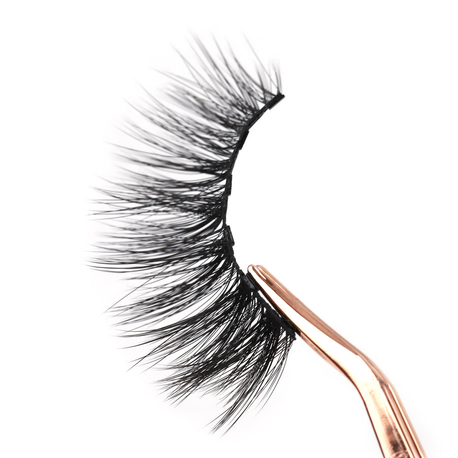 Bae Magnetic Eyelashes - Fake Lashes