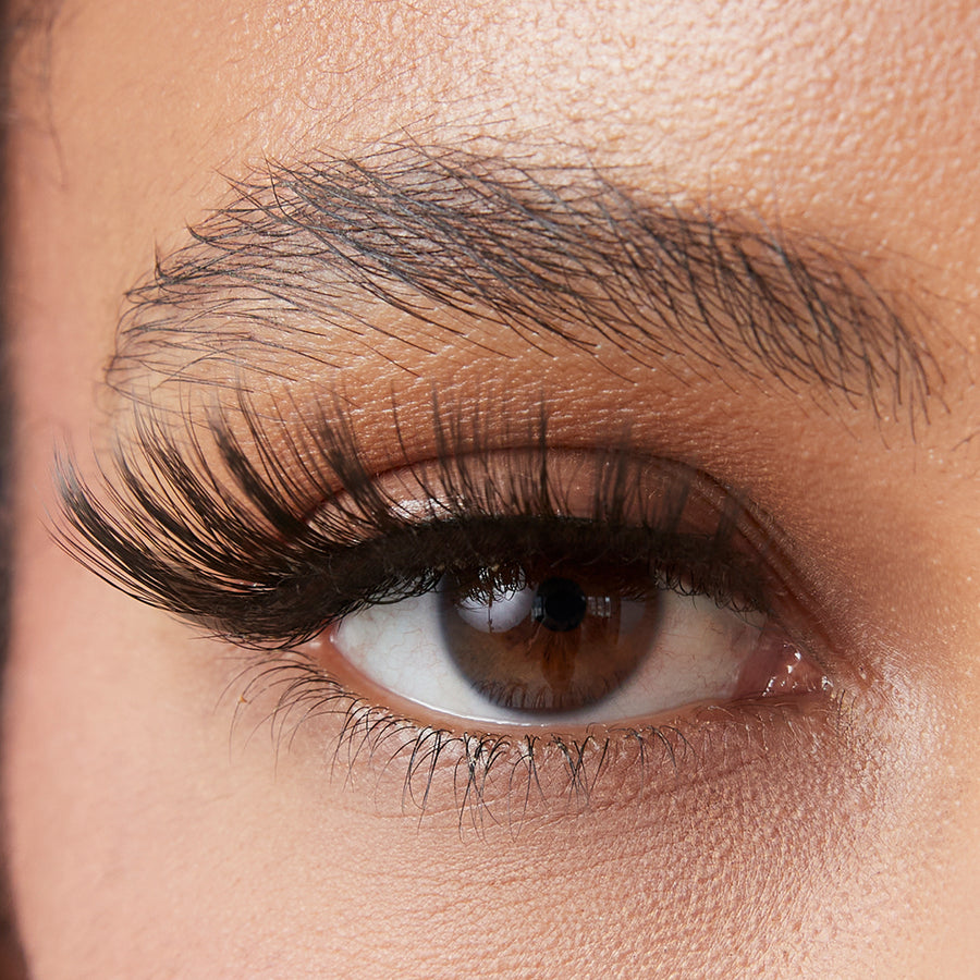 Fluttery Magnetic Eyelashes - PaintLab