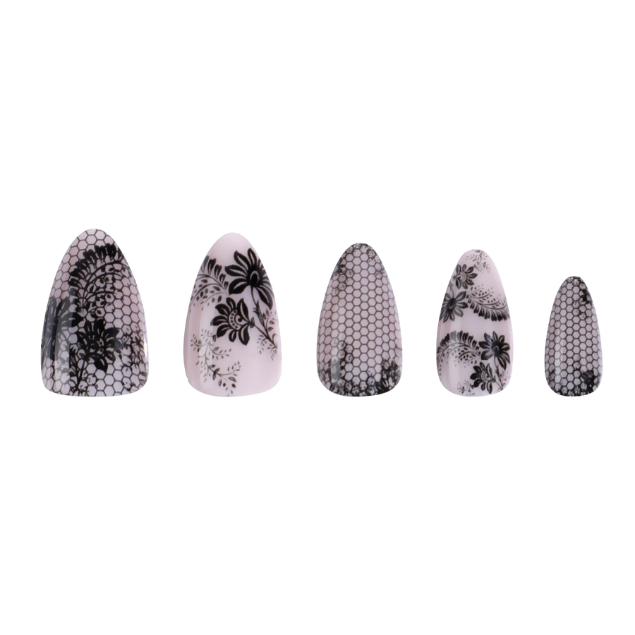 Unboxed Lacey Press-on Nails