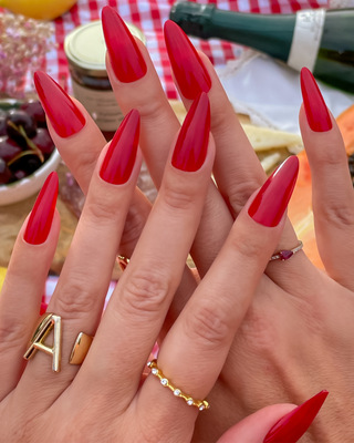 Red Vixen Press-on Nails